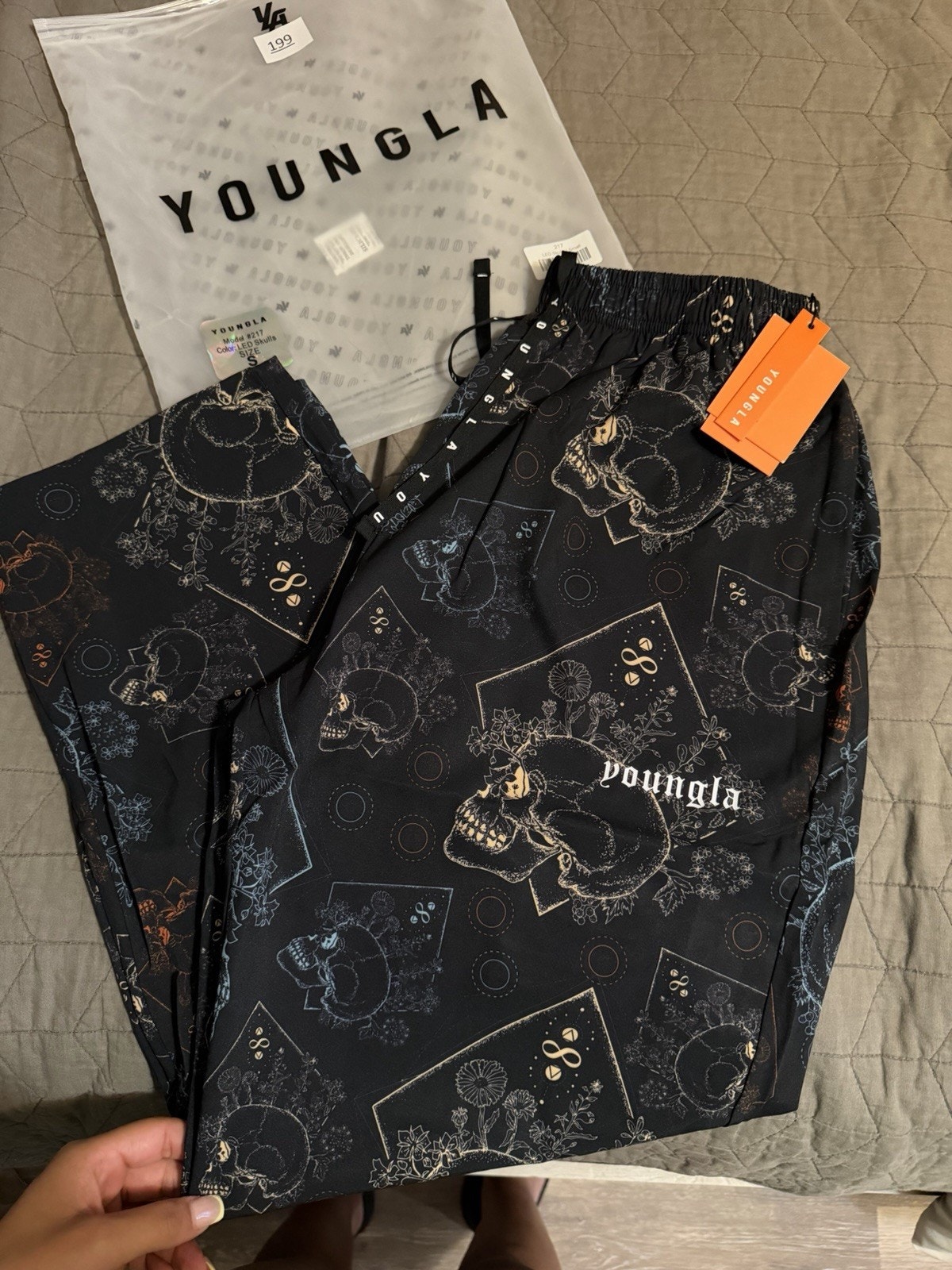Youngla Men's Black Graphic Skull Jogger Sweatpants Drawstring Logo Size S Nwt